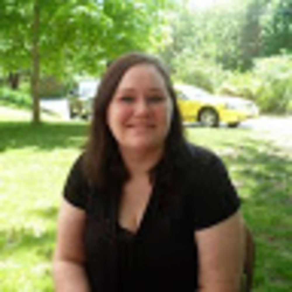 Meet your Posher, Crystal